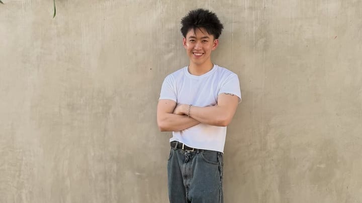 Rich Brian Jadi Pengisi Suara "Om Telolet Om" di Lagu Terbaru No Na
