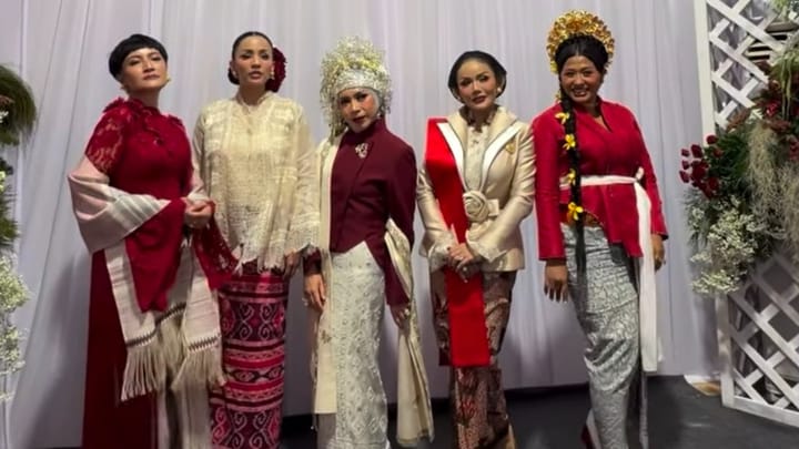 Duet Krisdayanti dan Melly Goeslaw Meriahkan Peringatan HUT ke-81 RI di Istana Merdeka