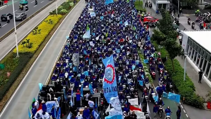 73 Demo Jakarta Dikawal 26.386 Personel aparat hari Ini.