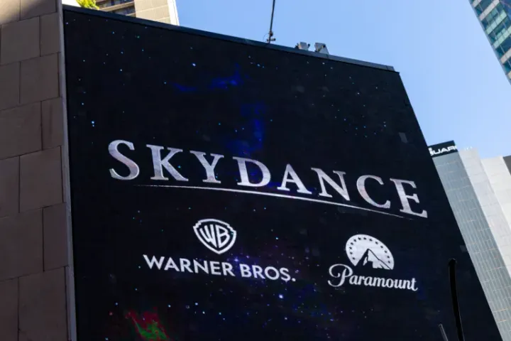 Paramount Resmi Akuisisi Warner Bros