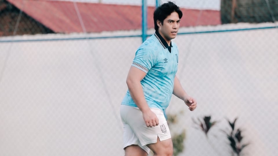 Unggahan El Rumi Saat Bermain Bola Curi Perhatian, Perubahan Penampilan Jadi Sorotan Netizen