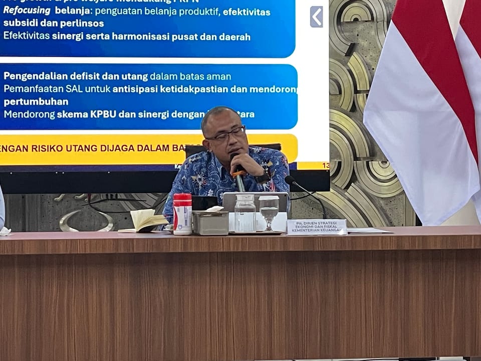 Target Pajak RAPBN 2027 Rp2.591,4 Triliun, Naik 12,1 Persen