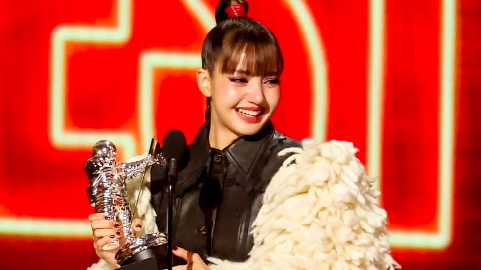 Lisa BLACKPINK Sabet Penghargaan Best K-Pop di MTV VMAs Berkat Lagu Hit "Rockstar"