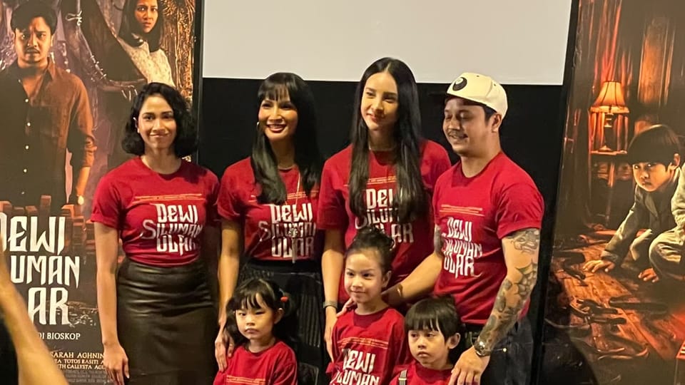 Derby Romero dan Anya Geraldine Keluar dari Zona Nyaman