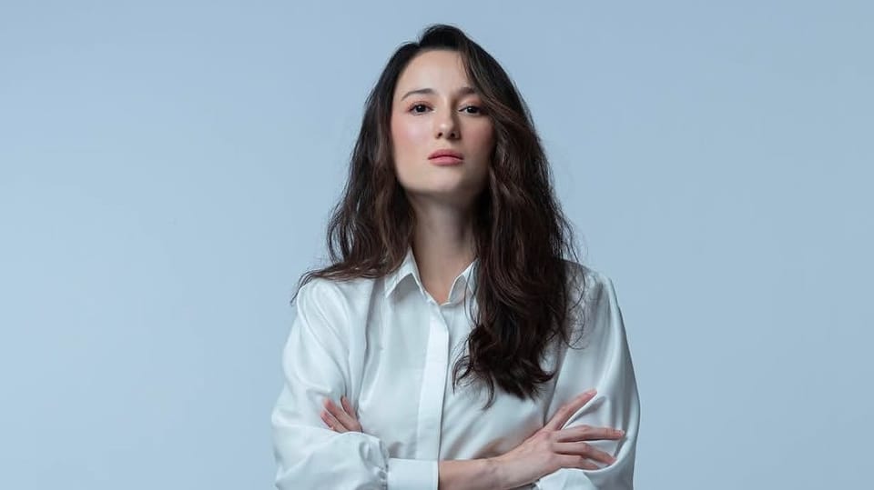 Julie Estelle dan David Tjiptobiantoro Sambut Kelahiran Anak Kedua