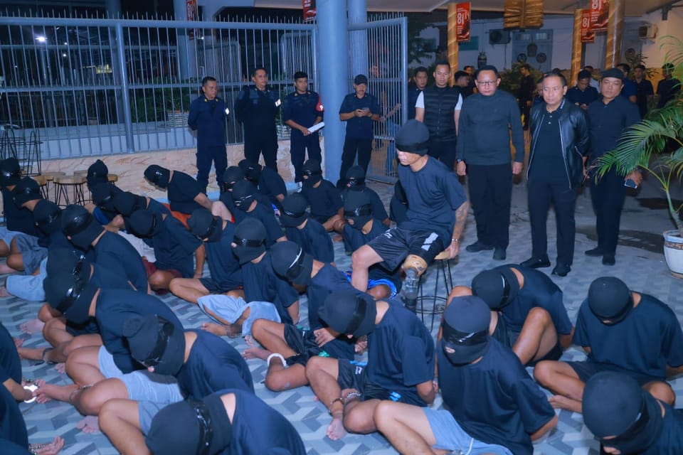 Lapas Surabaya Pindahkan 45 WBP High Risk Jawa Timur ke Nusakambangan