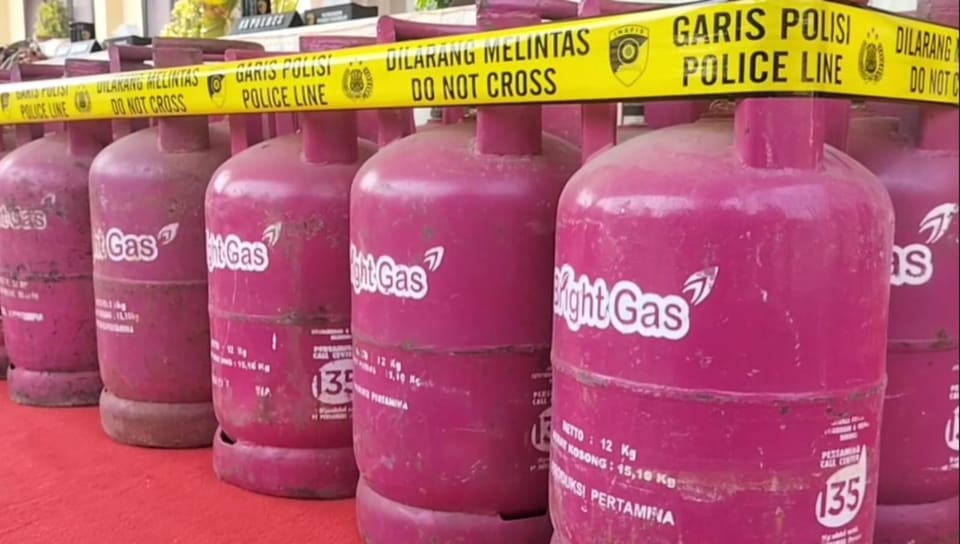 Untung Rp1 Miliar Perbulan, Gudang Pengoplos LPG Pasuruan Digerebek